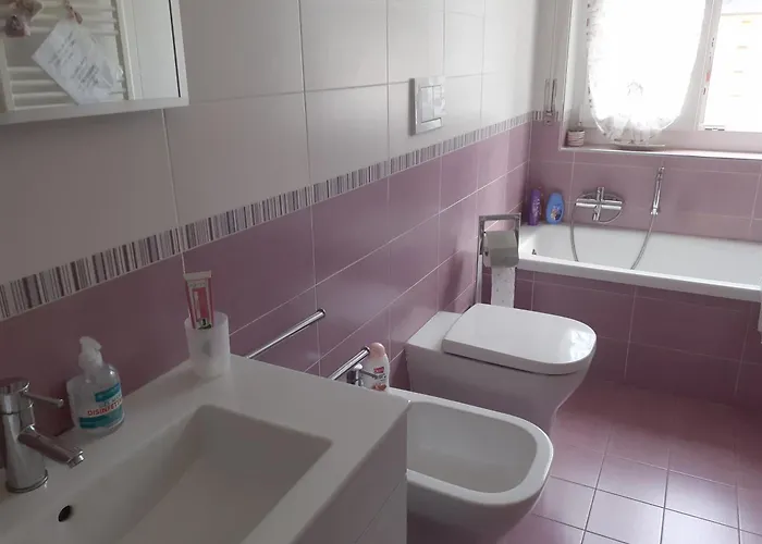 Rebecca House Apartment