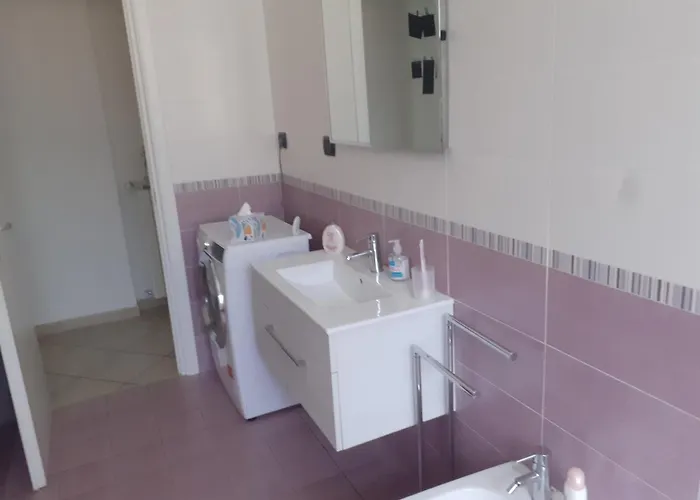 Apartment Rebecca House