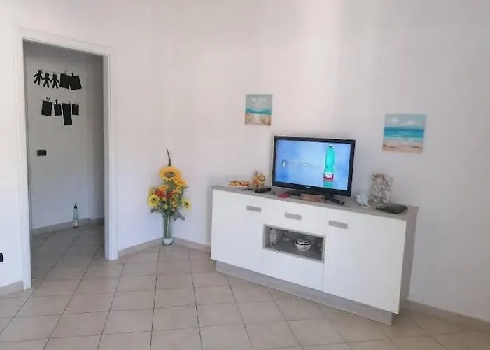 Rebecca House Apartment