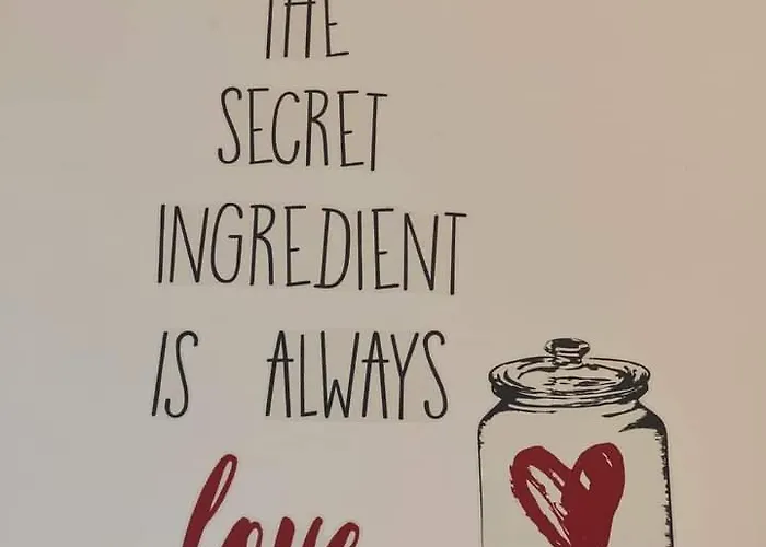 Rebecca House Apartment *